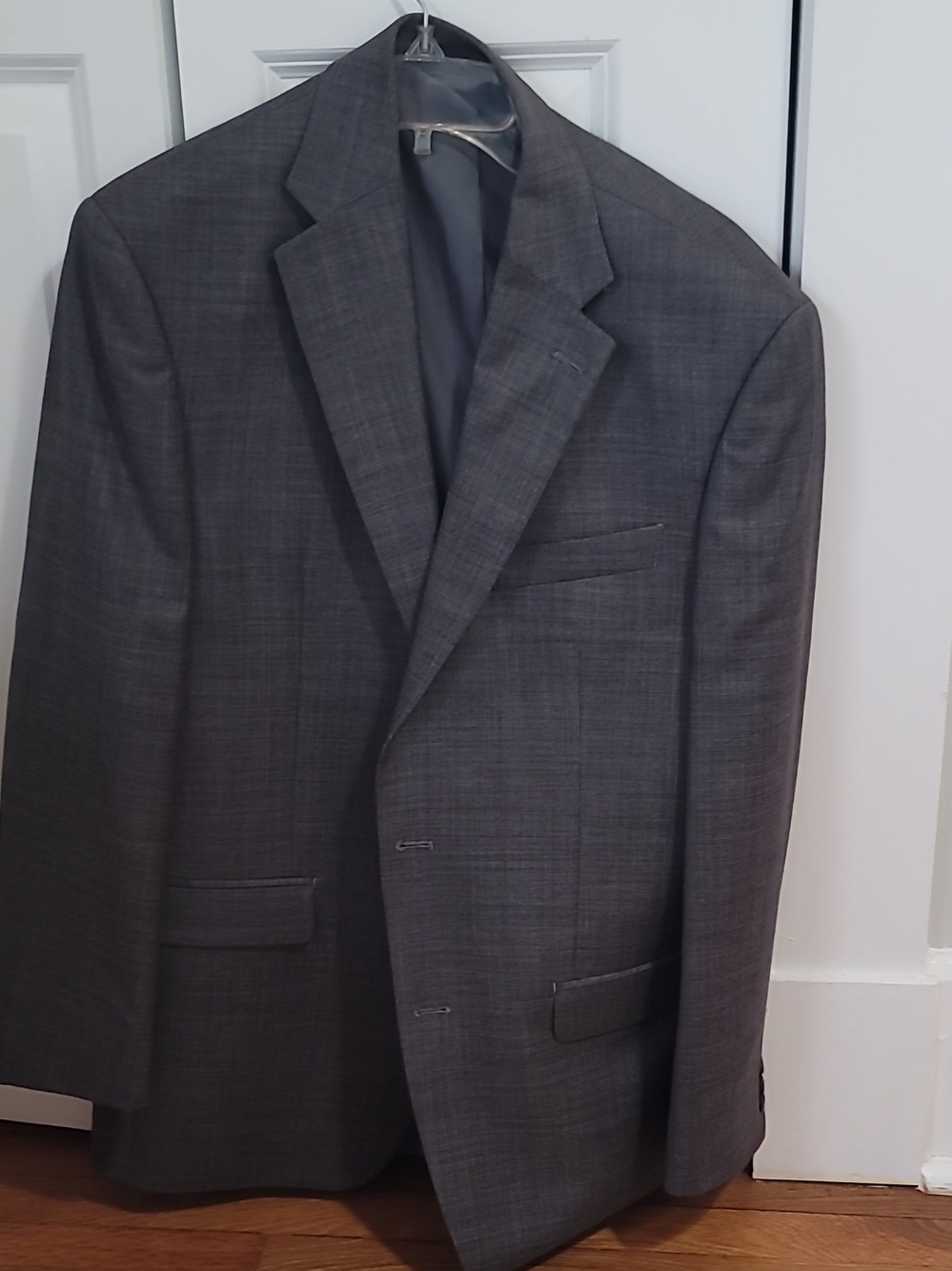 Chaps Gray Men's Sport Coat - Subtle Pattern